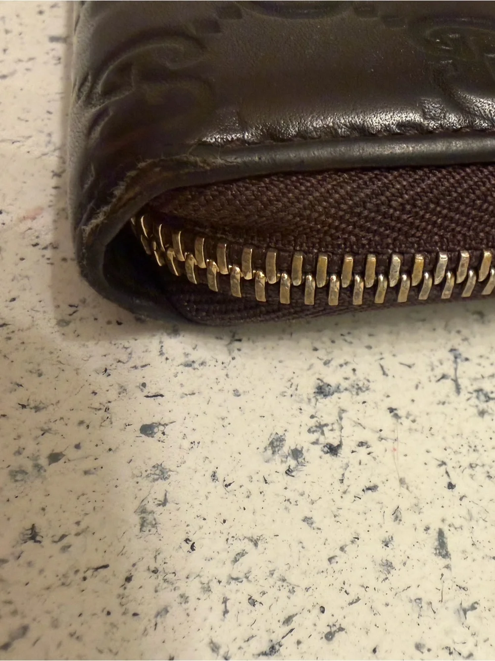 Gucci Brown Embossed Leather Zip Wallet - Picture 11 of 12
